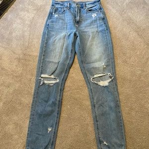 American Eagle Mom Jeans